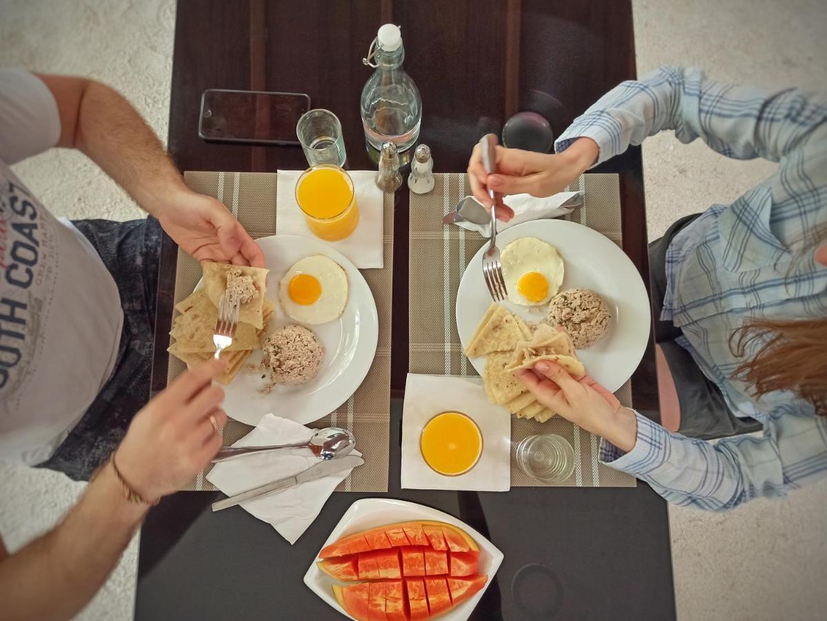Sky Inn Thoddoo Ngoại thất bức ảnh